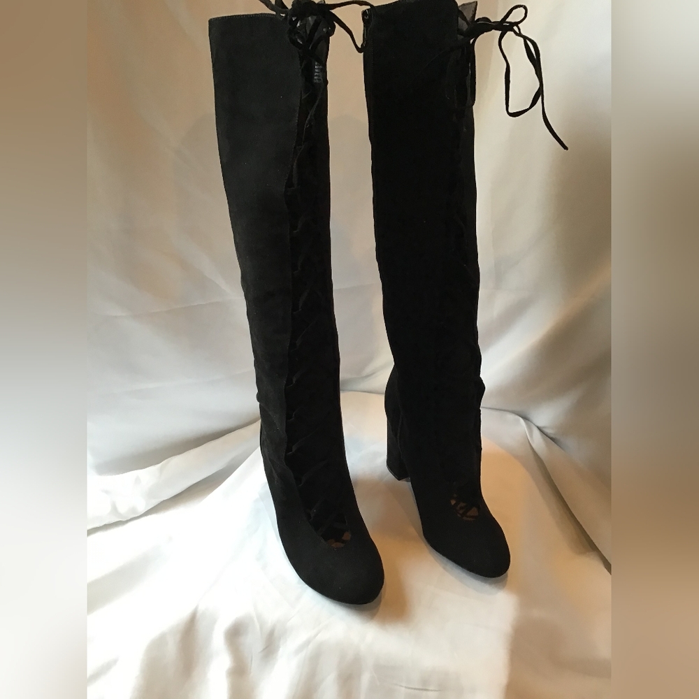 JustFab Elegant Black Over-the-Knee Boots